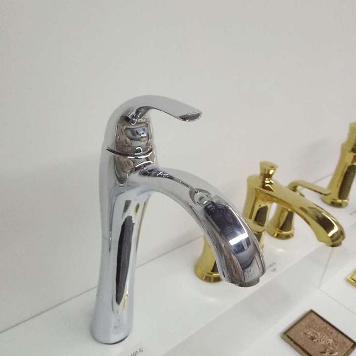 Sanitary Ware Brass Single Handle Basin Tap Water Faucet Mixer